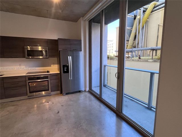 151 SE 1st St 506, Miami, FL 33131