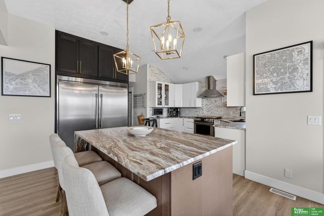 18606 Edna Street, Omaha, NE 68136