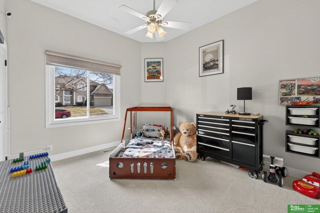 18606 Edna Street, Omaha, NE 68136