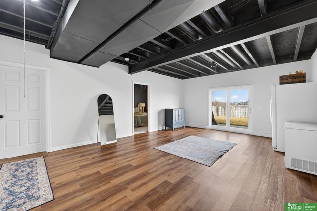 18606 Edna Street, Omaha, NE 68136