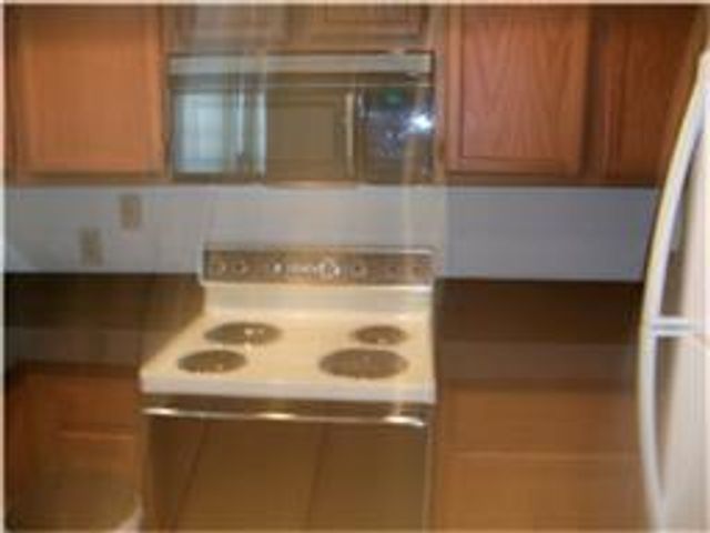 2121 El Paseo Street 1803, Houston, TX 77054