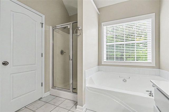 60 High Pines Court W, Hiram, GA 30141
