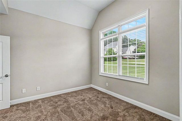 60 High Pines Court W, Hiram, GA 30141