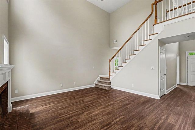 60 High Pines Court W, Hiram, GA 30141
