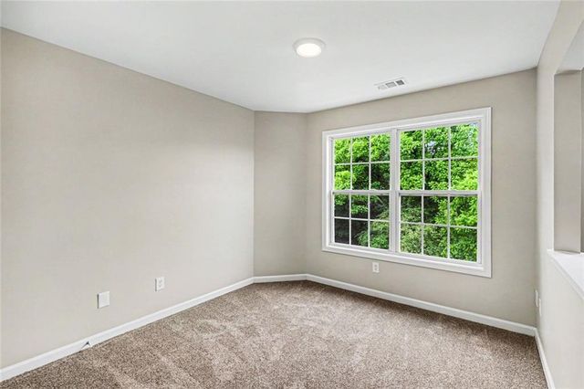 60 High Pines Court W, Hiram, GA 30141