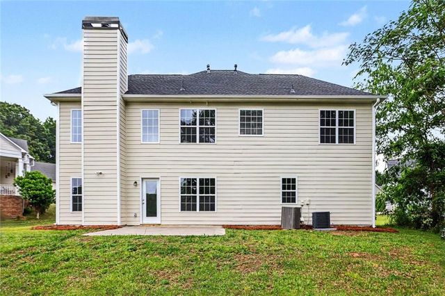 60 High Pines Court W, Hiram, GA 30141