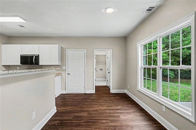 60 High Pines Court W, Hiram, GA 30141
