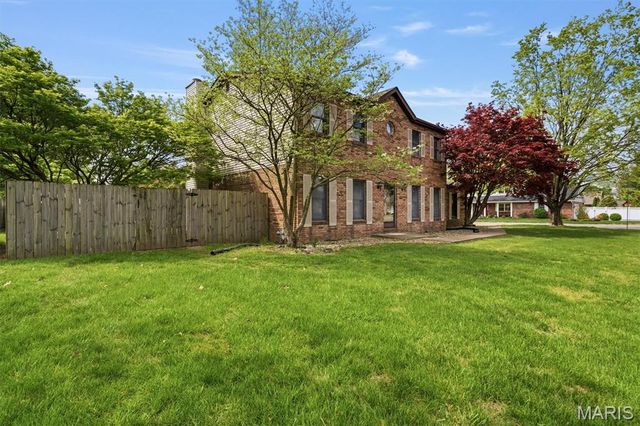 532 Homestead Avenue, Swansea, IL 62226