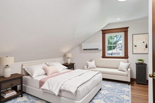 9 Harriett Ave, Burlington, MA 01803