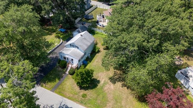 9 Harriett Ave, Burlington, MA 01803