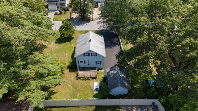 9 Harriett Ave, Burlington, MA 01803