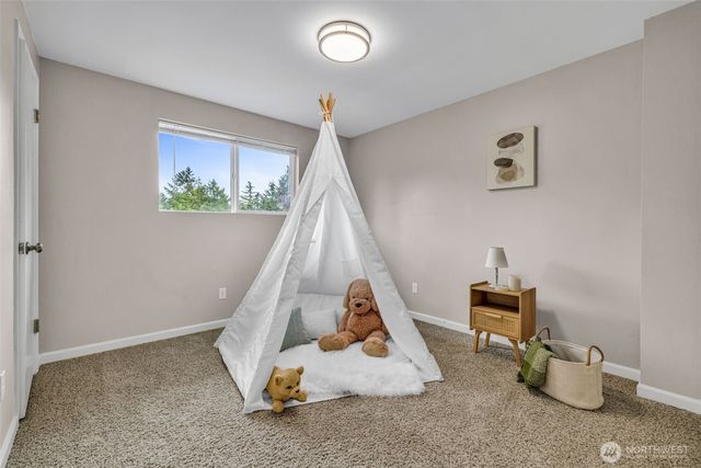 14638 124th Place NE, Woodinville, WA 98072