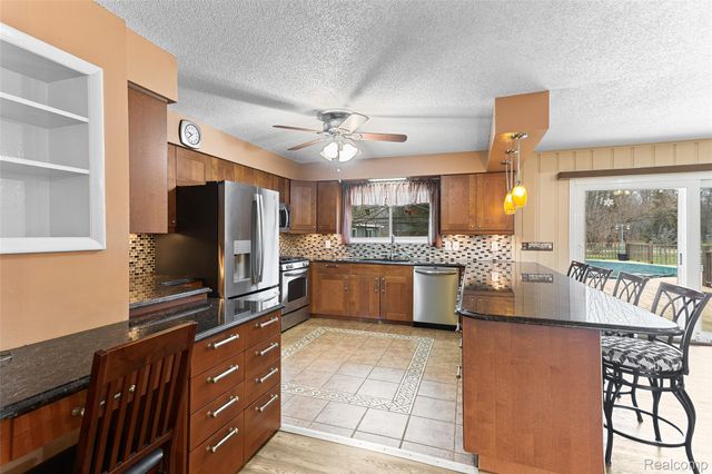 45784 Willis Road, Sumpter Township, MI 48111