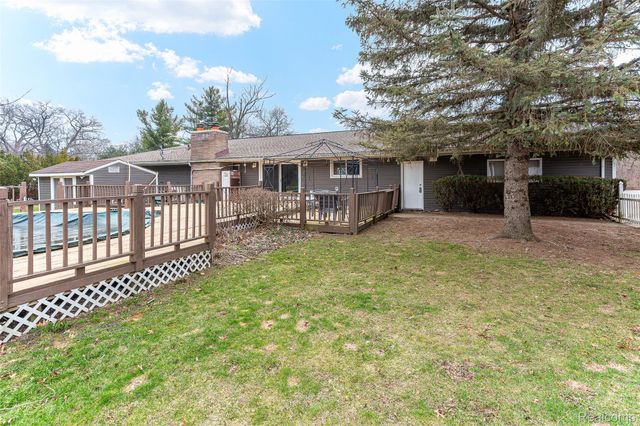 45784 Willis Road, Sumpter Township, MI 48111