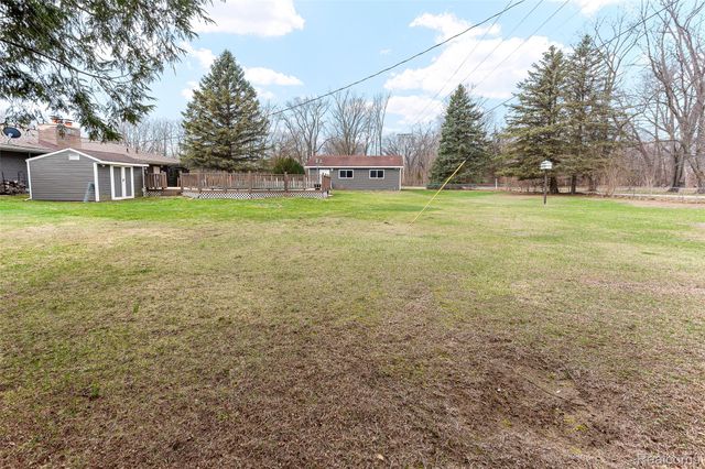 45784 Willis Road, Sumpter Township, MI 48111