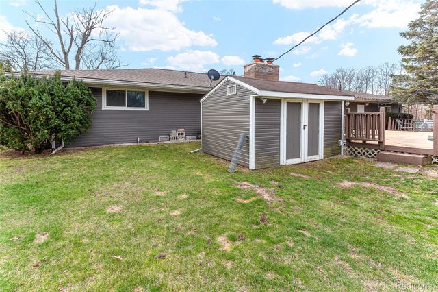 45784 Willis Road, Sumpter Township, MI 48111