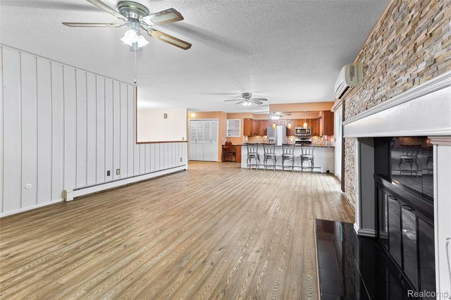 45784 Willis Road, Sumpter Township, MI 48111