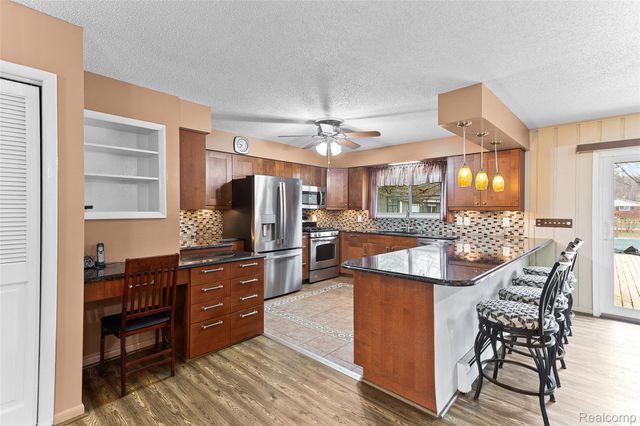 45784 Willis Road, Sumpter Township, MI 48111