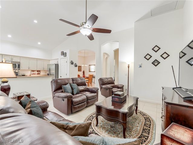 12020 Bramble Cove DR, Fort Myers, FL 33905