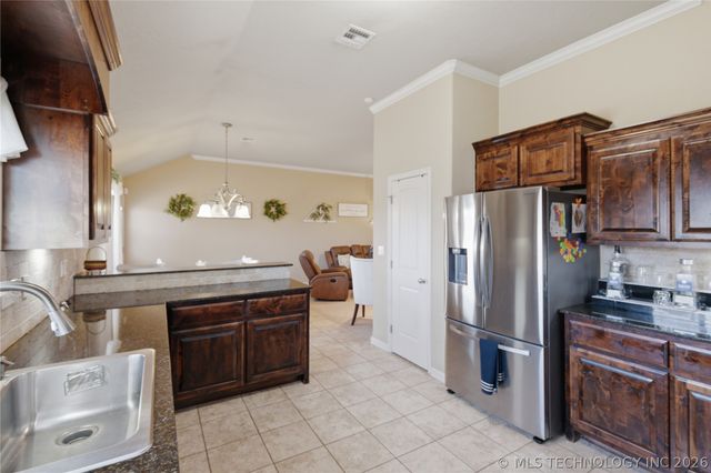 13084 E 134th Place N, Collinsville, OK 74021