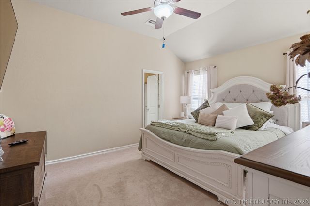 13084 E 134th Place N, Collinsville, OK 74021