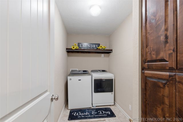 13084 E 134th Place N, Collinsville, OK 74021