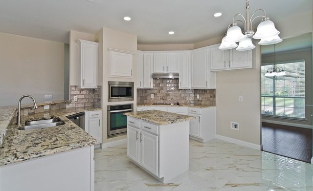 2505 Hunters Run Drive, Plano, TX 75025
