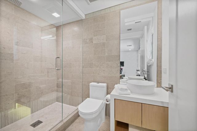 3501 N Ocean Boulevard, Gulf Stream, FL 33483