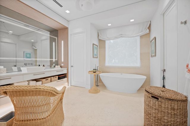 3501 N Ocean Boulevard, Gulf Stream, FL 33483