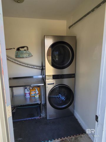 1411 Wilson Avenue, Daphne, AL 36526