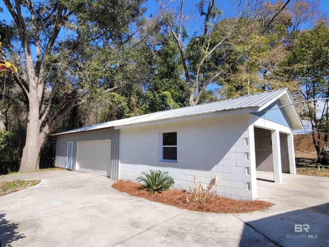 1411 Wilson Avenue, Daphne, AL 36526