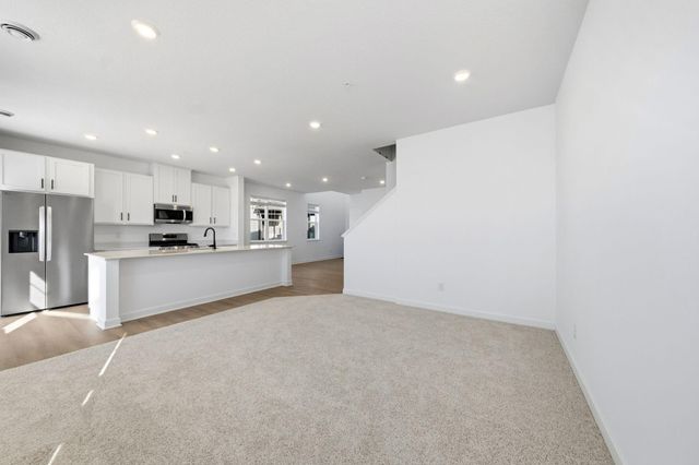 10527 Harbor Lane N, Maple Grove, MN 55369