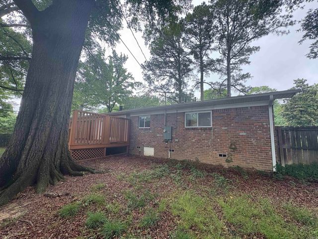 7805 Apache Road, Little Rock, AR 72205