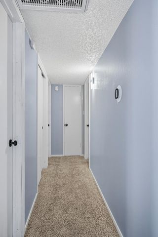 741 W Holland, Clovis, CA 93612