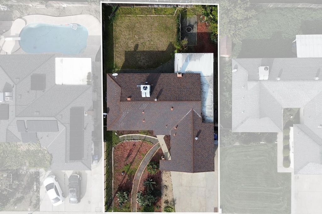 Image 36 of property listing at 741 W Holland, Clovis, CA 93612