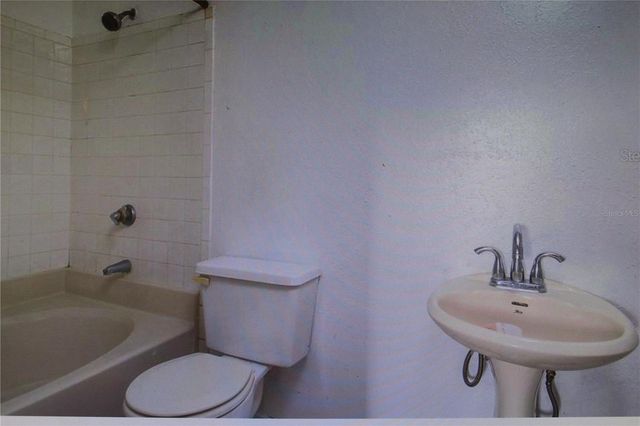 4107 CHATHAM OAK COURT 307, Tampa, FL 33624