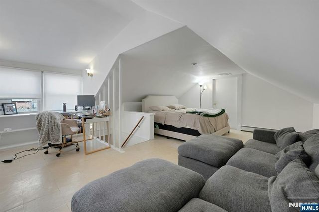 120 Meadowbrook Road, Livingston, NJ 07039