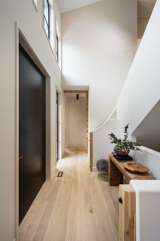 1180 Oak Ridge Drive, Glencoe, IL 60022