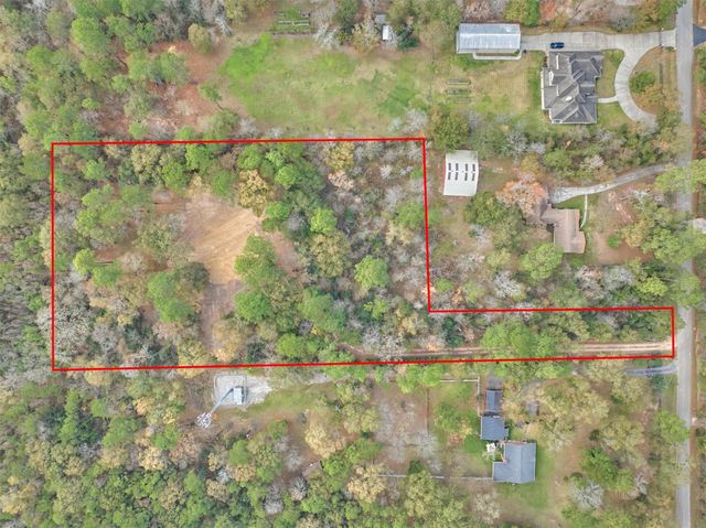 3027 Pine Acres Drive, Conroe, TX 77384