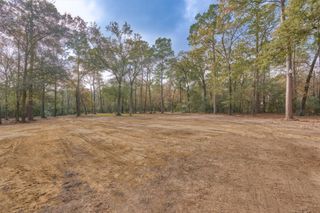 3027 Pine Acres Drive, Conroe, TX 77384