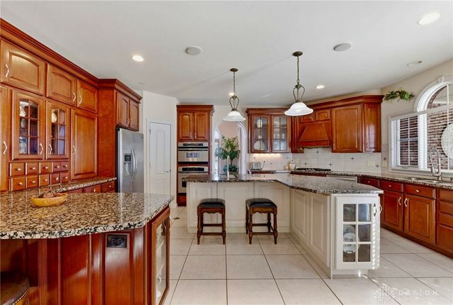8077 Laurel Lake Court, Liberty Twp, OH 45044