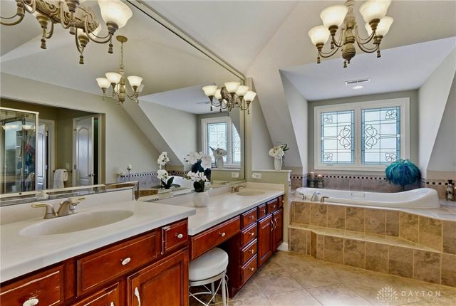 8077 Laurel Lake Court, Liberty Twp, OH 45044