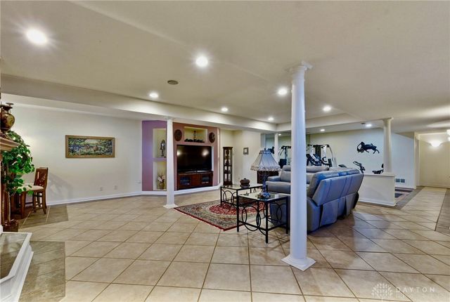 8077 Laurel Lake Court, Liberty Twp, OH 45044