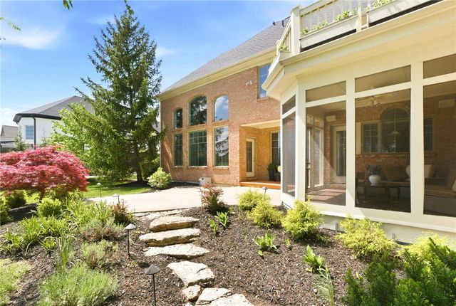 8077 Laurel Lake Court, Liberty Twp, OH 45044