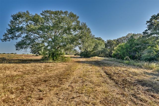 1879 County Road 413, Somerville, TX 77879