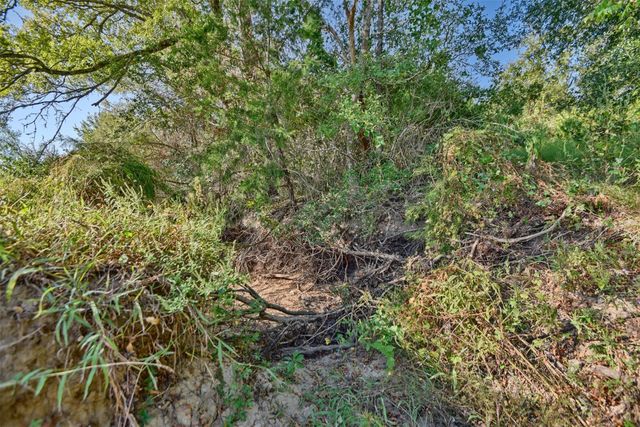1879 County Road 413, Somerville, TX 77879