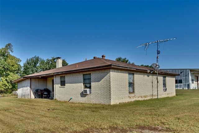 1879 County Road 413, Somerville, TX 77879