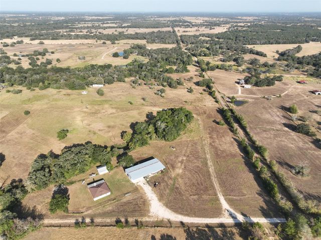 1879 County Road 413, Somerville, TX 77879
