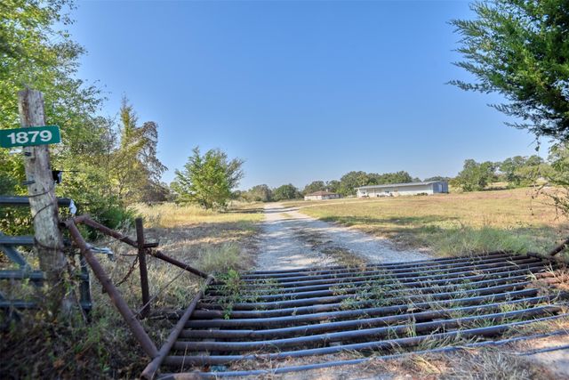 1879 County Road 413, Somerville, TX 77879