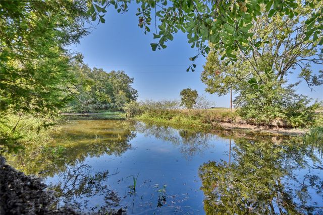 1879 County Road 413, Somerville, TX 77879